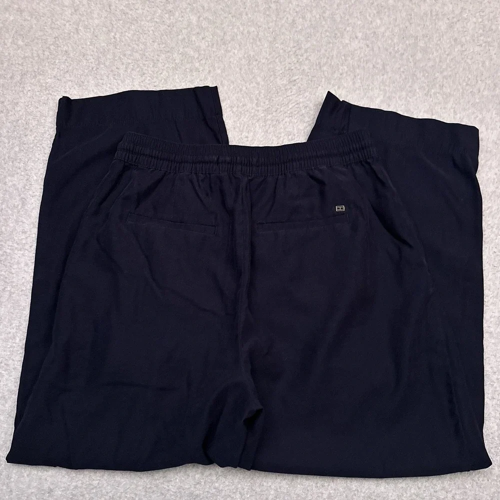 Tommy Hilfiger excellent pre